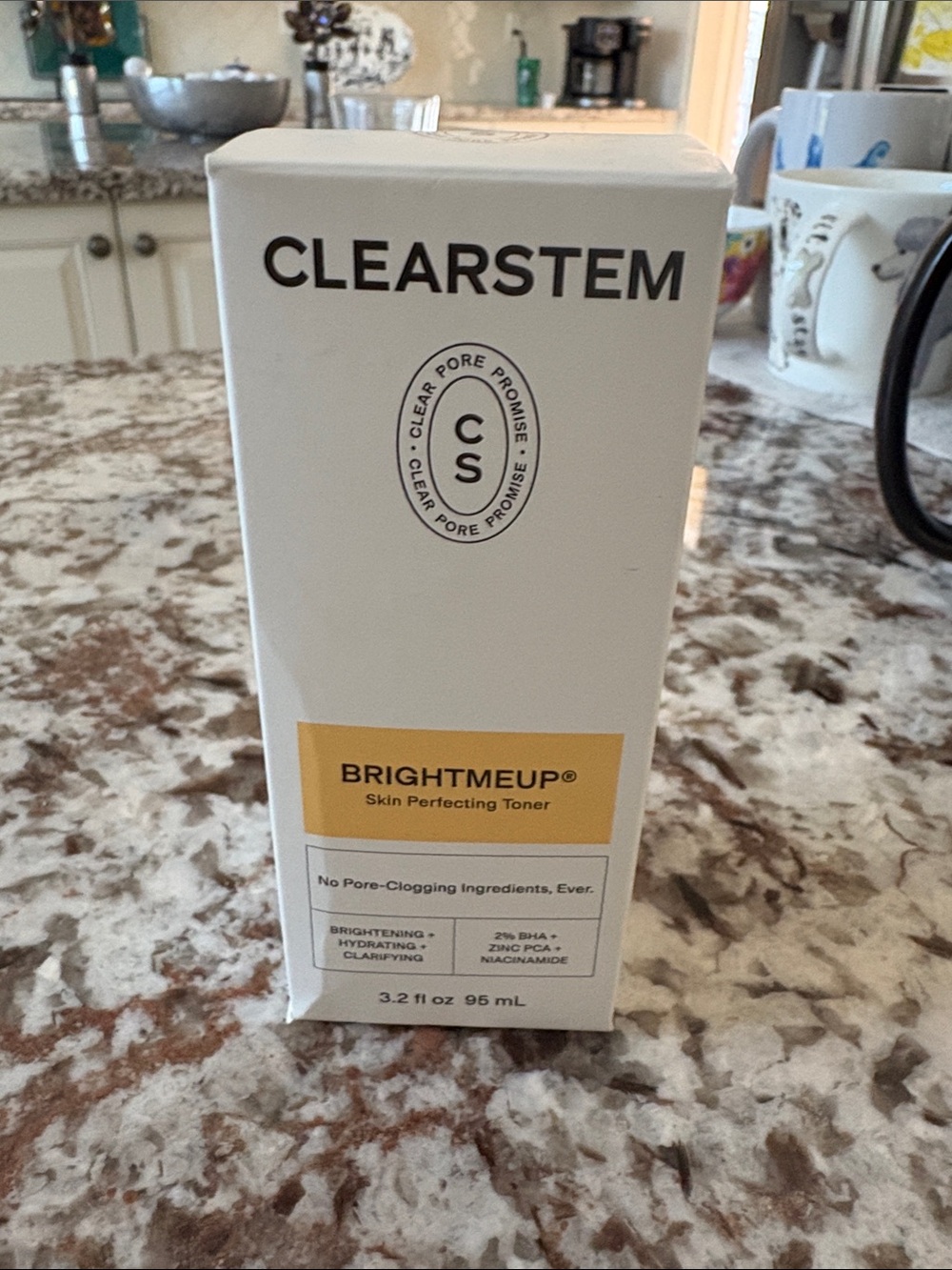 BrightMeUp Skin Perfecting Toner — White & Yellow